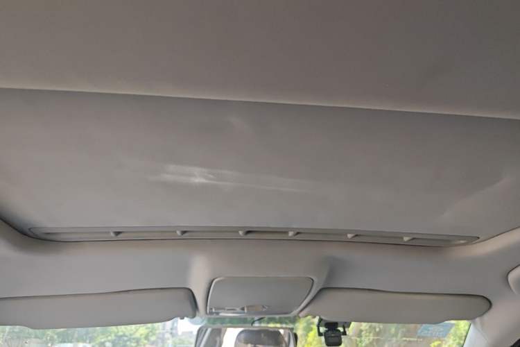 Used Volkswagen Bora 2014 1.6L Automatic Comfort Model Headliner