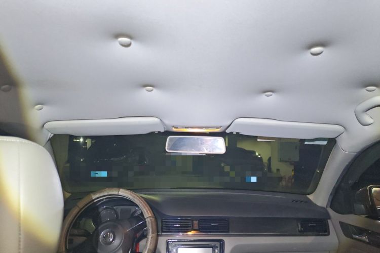 Used Volkswagen Bora 2014 1.6L Manual Fashion Edition Headliner