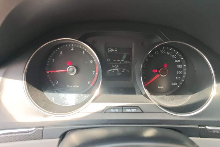 Used Volkswagen Bora 2014 1.6L Manual Fashion Edition Instrument Cluster