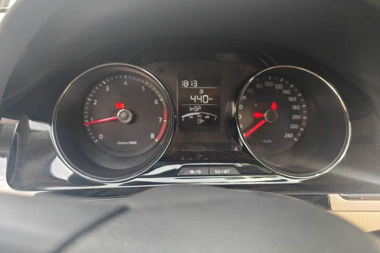 Used Volkswagen Bora 2014 1.6L Manual Comfort Model Instrument Cluster
