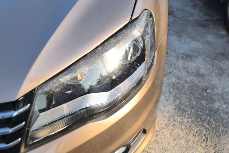 Used Volkswagen Bora 2014 1.6L Automatic Comfort Model Left Front Headlight