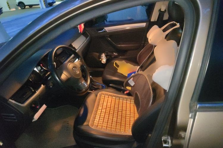 Used Volkswagen Bora 2014 1.6L Automatic Comfort Model Left Front Seat