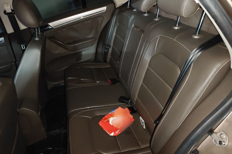 Used Volkswagen Bora 2014 1.6L Automatic Comfort Model Left Rear Seat