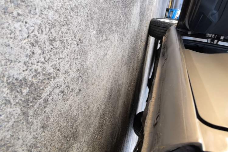Used Volkswagen Bora 2014 1.6L Automatic Comfort Model Left Side Sill