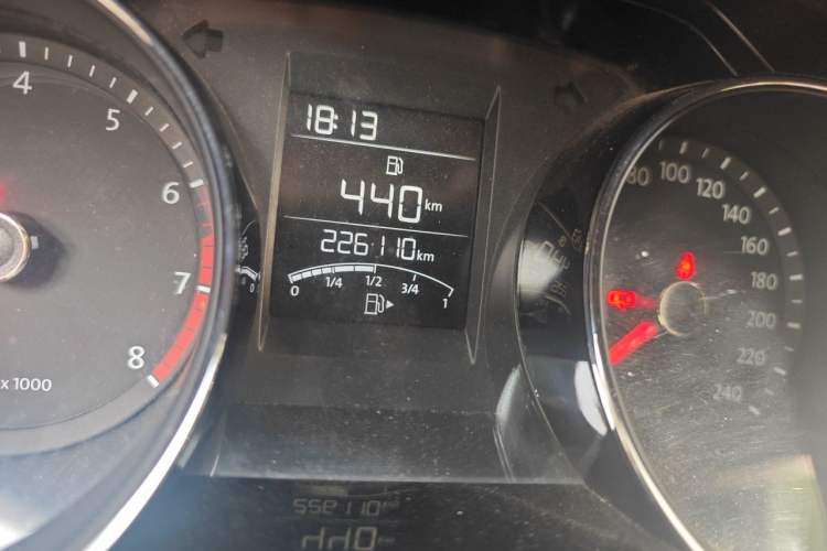 Used Volkswagen Bora 2014 1.6L Manual Comfort Model Odometer Close Up