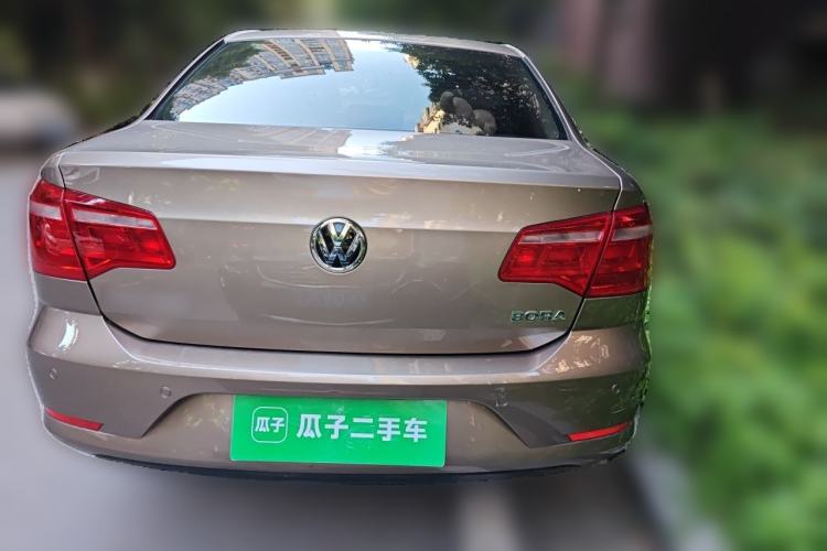Used Volkswagen Bora 2014 1.6L Manual Comfort Model Rear