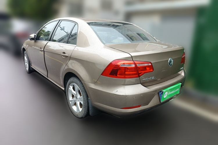 Used Volkswagen Bora 2014 1.6L Manual Comfort Model Rear Left 45 Deg