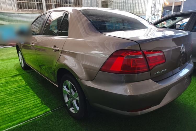 Used Volkswagen Bora 2014 1.6L Automatic Comfort Model Rear Left 45 Deg