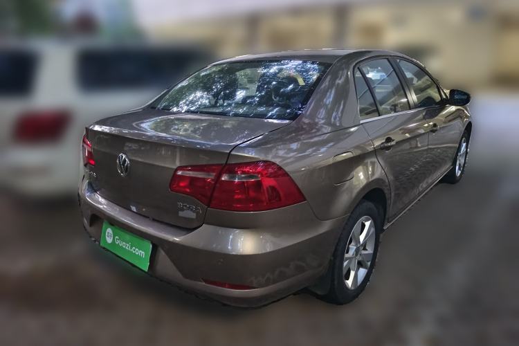 Used Volkswagen Bora 2014 1.6L Automatic Comfort Model Rear Right 45 Deg