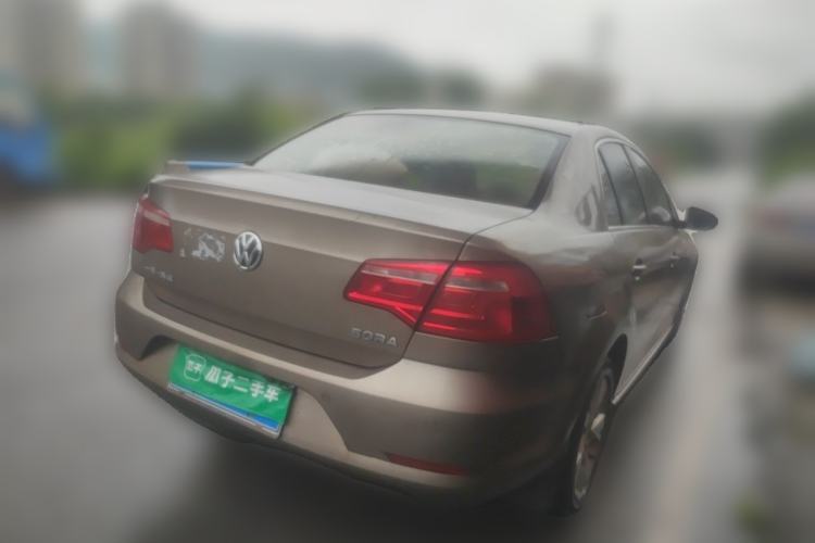 Used Volkswagen Bora 2014 1.6L Manual Comfort Model Rear Right 45 Deg