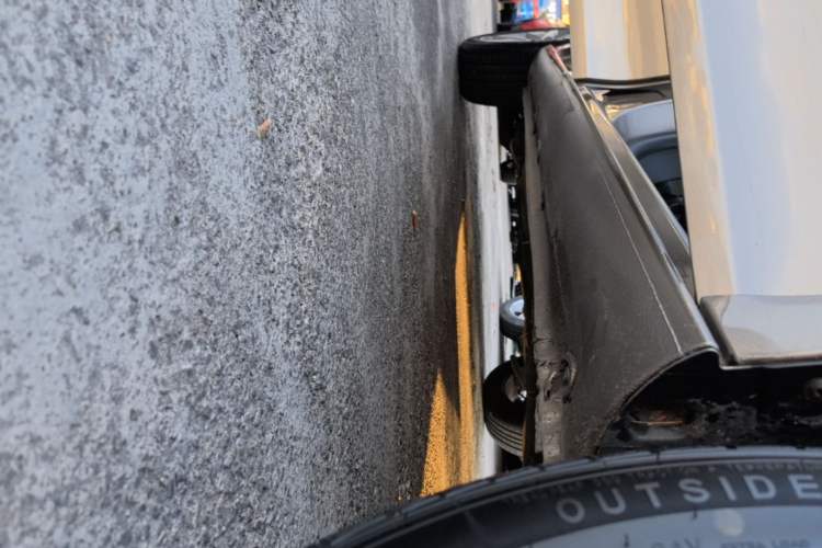 Used Volkswagen Bora 2014 1.6L Automatic Comfort Model Right Side Sill