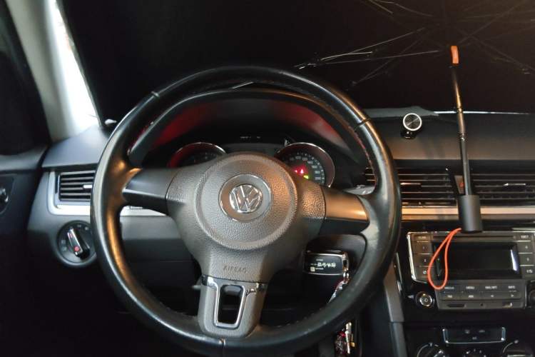 Used Volkswagen Bora 2014 1.6L Automatic Comfort Model Steering Wheel