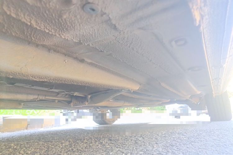 Used Volkswagen Bora 2014 1.6L Manual Comfort Model Chassis Front Left