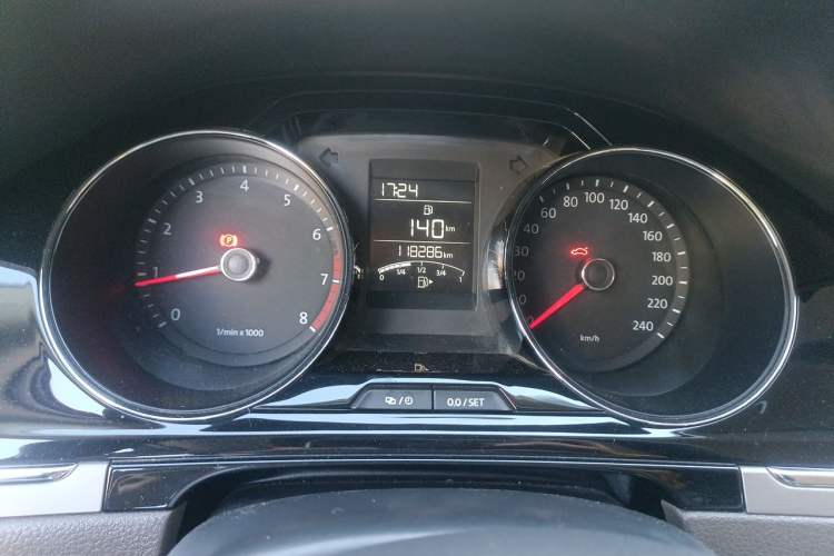 Used Volkswagen Bora 2014 1.6L Manual Comfort Model Instrument Cluster