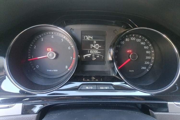 Used Volkswagen Bora 2014 1.6L Manual Comfort Model Odometer Close Up