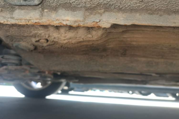 Used Volkswagen Bora 2014 1.6L Manual Comfort Model Chassis Front Left