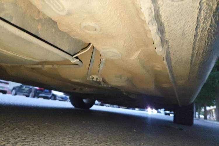 Used Volkswagen Bora 2014 1.6L Manual Comfort Model Chassis Rear Right