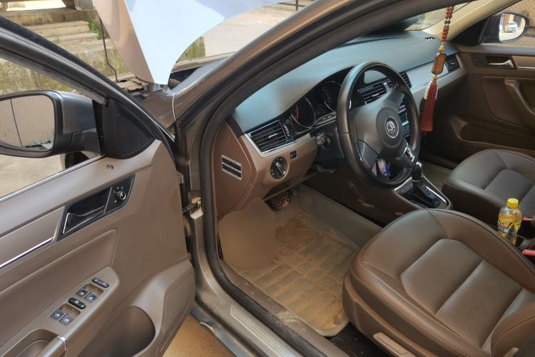 Used Volkswagen Bora 2014 1.6L Automatic Comfort Model Driver Seat