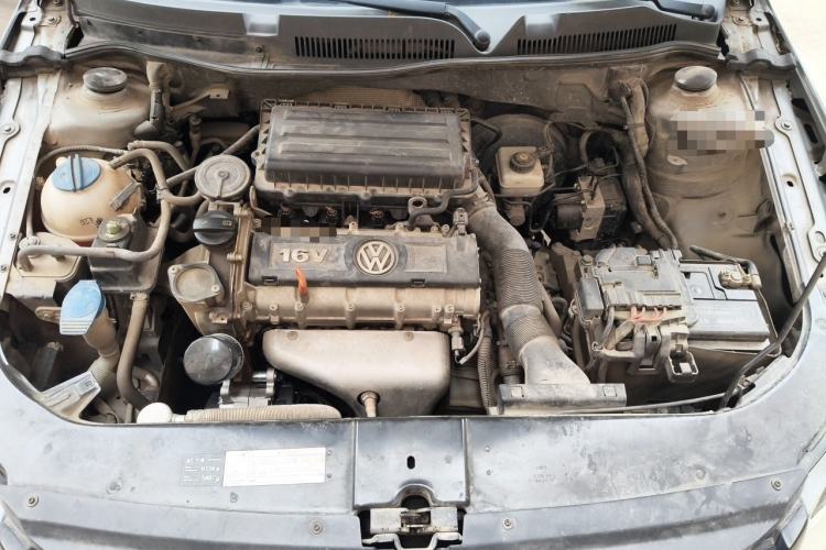 Used Volkswagen Bora 2014 1.6L Automatic Comfort Model Engine Bay