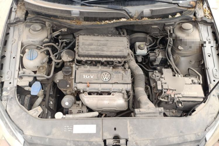 Used Volkswagen Bora 2014 1.6L Manual Fashion Edition Engine Bay