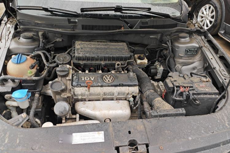 Used Volkswagen Bora 2014 1.6L Automatic Comfort Model Engine Bay