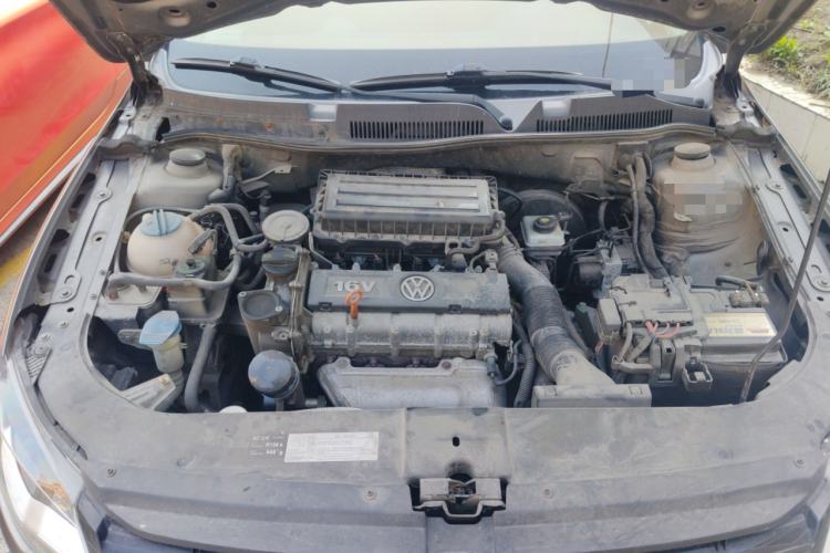 Used Volkswagen Bora 2014 1.6L Automatic Comfort Model Engine Bay