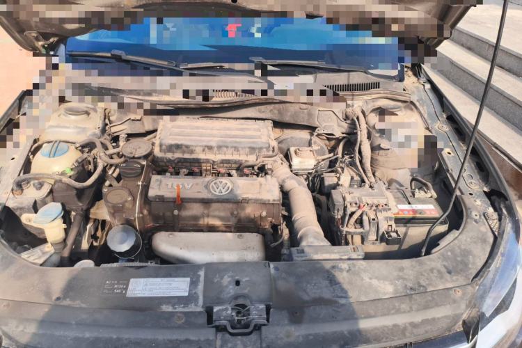 Used Volkswagen Bora 2014 1.6L Manual Comfort Model Engine Bay
