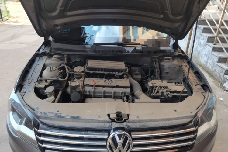 Used Volkswagen Bora 2014 1.6L Automatic Comfort Model Engine Bay