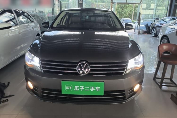 Used Volkswagen Bora 2014 1.6L Manual Comfort Model Front