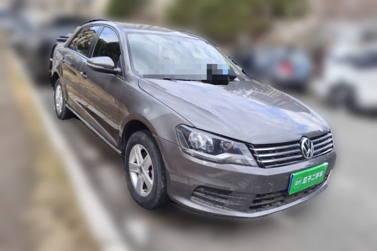 Used Volkswagen Bora 2014 1.6L Automatic Fashion Model Front Right 45 Deg