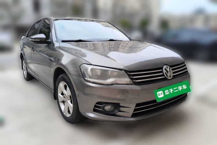 Used Volkswagen Bora 2014 1.6L Automatic Comfort Model Front Right 45 Deg