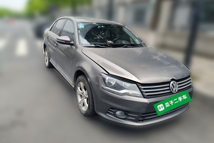 Used Volkswagen Bora 2014 1.6L Automatic Comfort Model Front Right 45 Deg