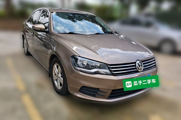 Used Volkswagen Bora 2014 1.6L Automatic Fashion Model Front Right 45 Deg