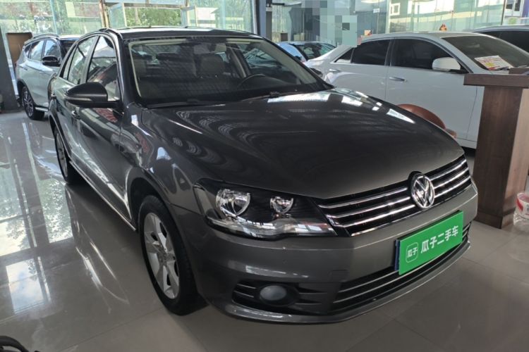 Used Volkswagen Bora 2014 1.6L Manual Comfort Model Front Right 45 Deg