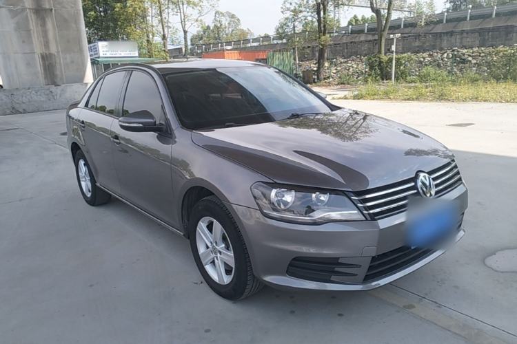 Used Volkswagen Bora 2014 1.6L Automatic Fashion Model Front Right 45 Deg