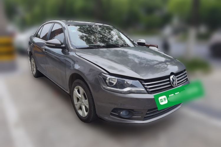 Used Volkswagen Bora 2014 1.6L Automatic Comfort Model Front Right 45 Deg