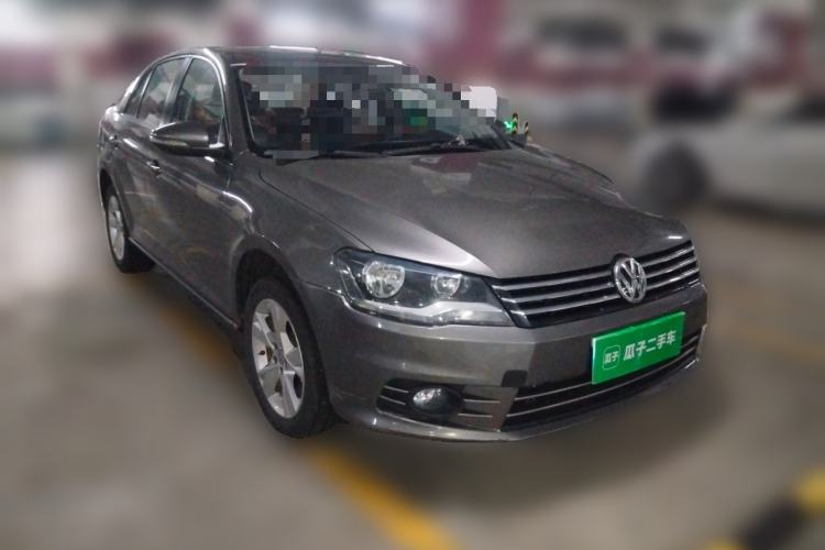 Used Volkswagen Bora 2014 1.6L Manual Comfort Model Front Right 45 Deg