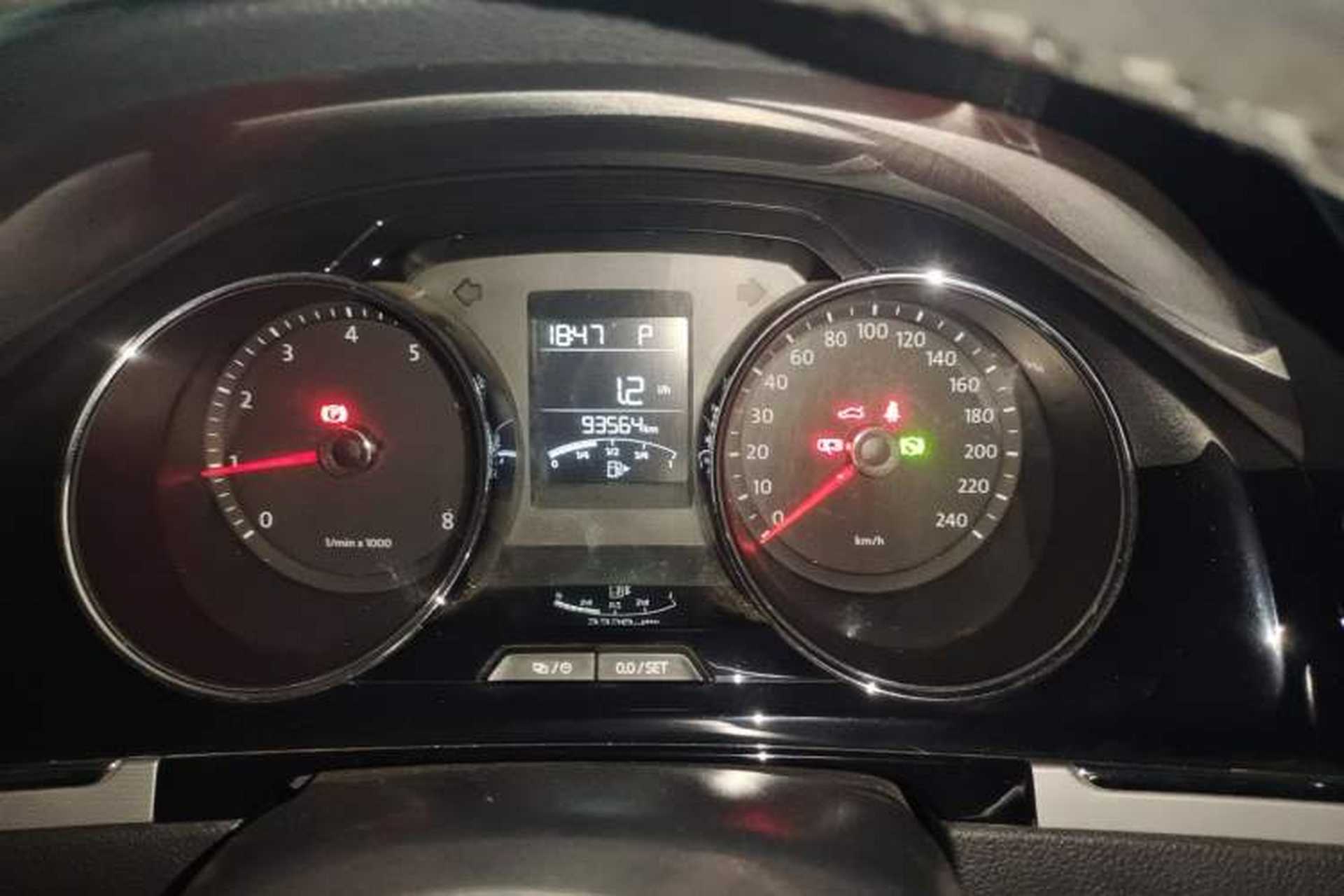Used Volkswagen Bora 2014 1.6L Automatic Comfort Model Instrument Cluster