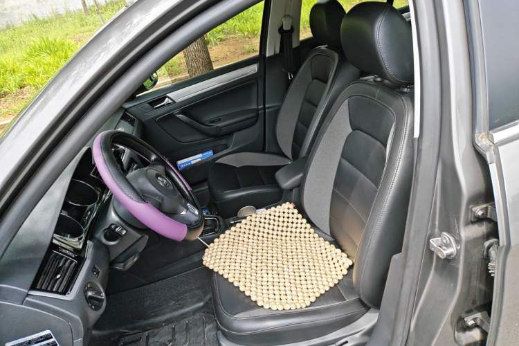 Used Volkswagen Bora 2014 1.6L Automatic Comfort Model Left Front Seat