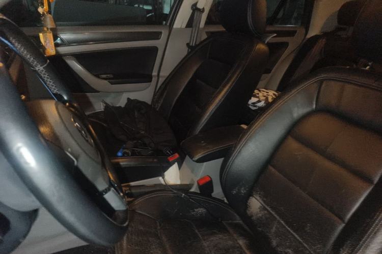 Used Volkswagen Bora 2014 1.6L Automatic Fashion Model Left Front Seat