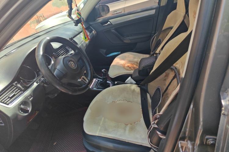 Used Volkswagen Bora 2014 1.6L Manual Comfort Model Left Front Seat