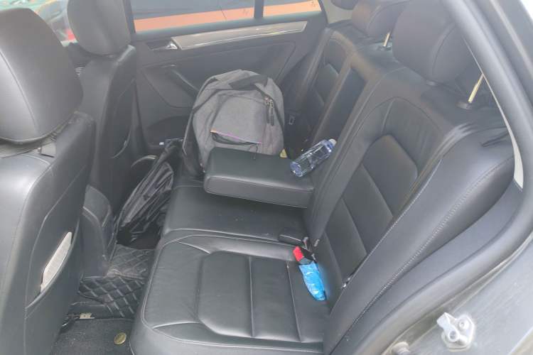 Used Volkswagen Bora 2014 1.6L Automatic Comfort Model Left Rear Seat