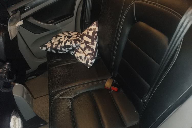 Used Volkswagen Bora 2014 1.6L Automatic Fashion Model Left Rear Seat