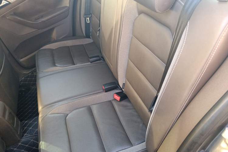 Used Volkswagen Bora 2014 1.6L Automatic Comfort Model Left Rear Seat