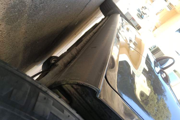 Used Volkswagen Bora 2014 1.6L Automatic Comfort Model Left Side Sill