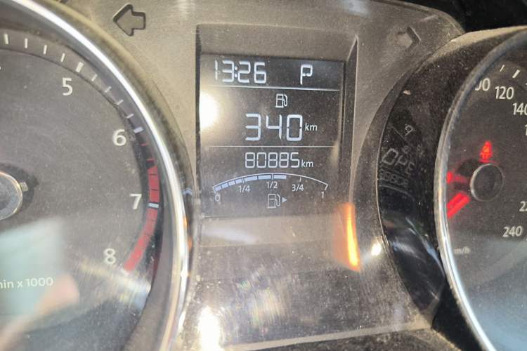 Used Volkswagen Bora 2014 1.6L Automatic Comfort Model Odometer Close Up
