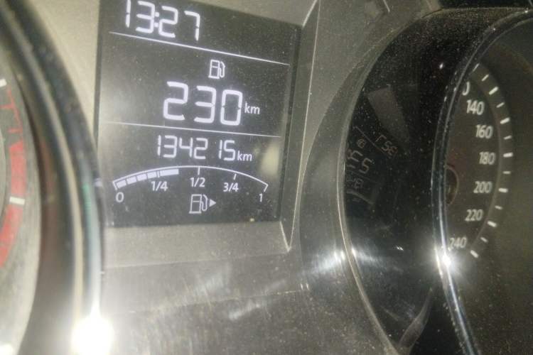 Used Volkswagen Bora 2014 1.6L Manual Comfort Model Odometer Close Up