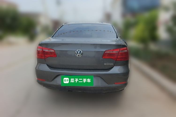 Used Volkswagen Bora 2014 1.6L Manual Fashion Edition Rear