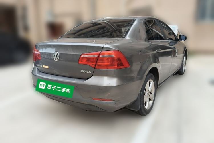 Used Volkswagen Bora 2014 1.6L Automatic Comfort Model Rear Right 45 Deg