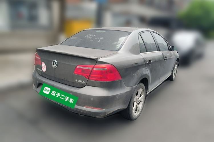 Used Volkswagen Bora 2014 1.6L Automatic Comfort Model Rear Right 45 Deg